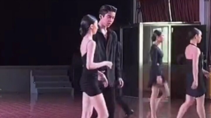 #王崇墨李茉晗 向日葵永远偏向太阳