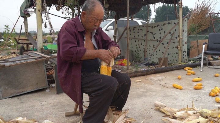 Pemilik berusia 83 tahun itu menghabiskan 10.000 yuan sebulan untuk merenovasi dapur