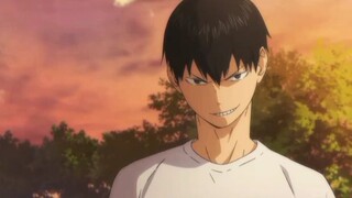 Kageyama smiles like a proud mum 😏
