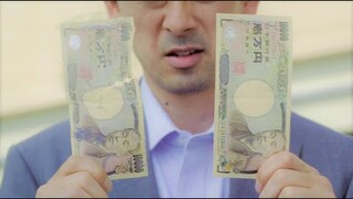 A Strange Girl Has A Magic She Can Duplicate Cash Just For A While!