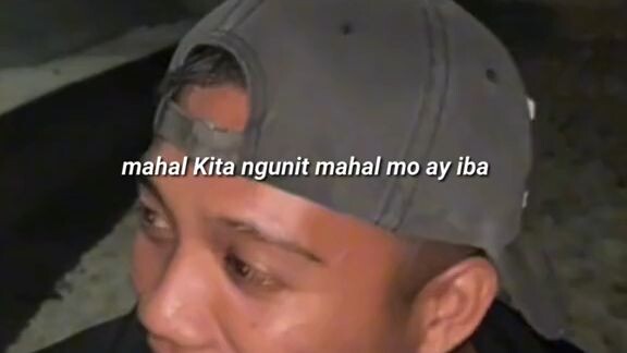 ngayoy naghihintay