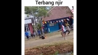 Video Lucu Dari Warga Negara Indonesia Yang Absurd Dan Bikin Ngakak Parah Dehh Kelakuannya 🤣🤣🤣🤣