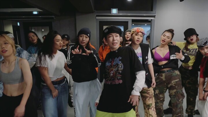 【1M】Hyojin Choi X Youn membuat koreografi untuk lagu "YES"