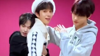 Video vũ đạo "Candy" của NCT Jong Chenle x Park Ji Sung x Kim Jung Woo được phát hành!