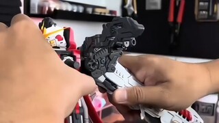 Butuh waktu 200 jam untuk menyelesaikan raksasa 1/72! Produk akhirnya sungguh menakjubkan! Pertahana