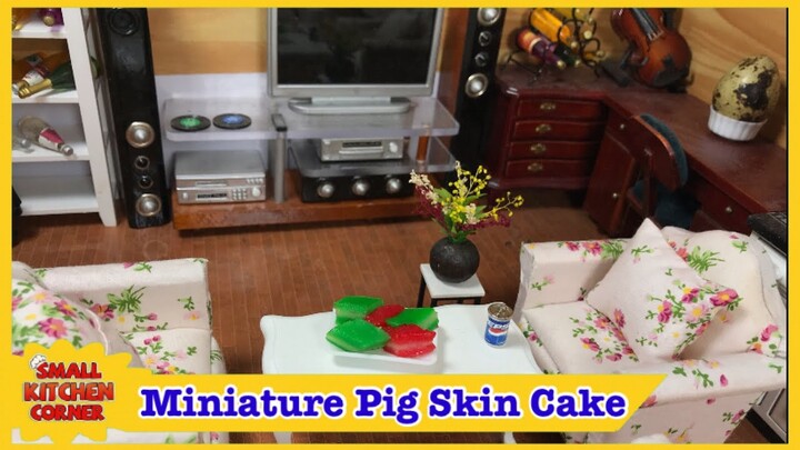 Miniature Pig Skin Cake | Bánh Da Lợn | Small Kitchen Corner