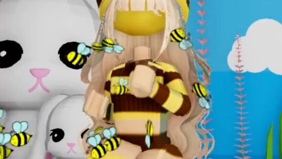 con ong và bé gái