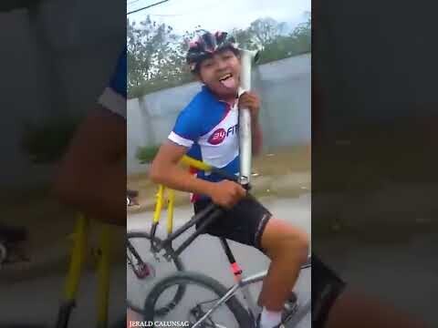Pinoy Funny Videos Memes | Got New Bike Frame Made Him to Sing