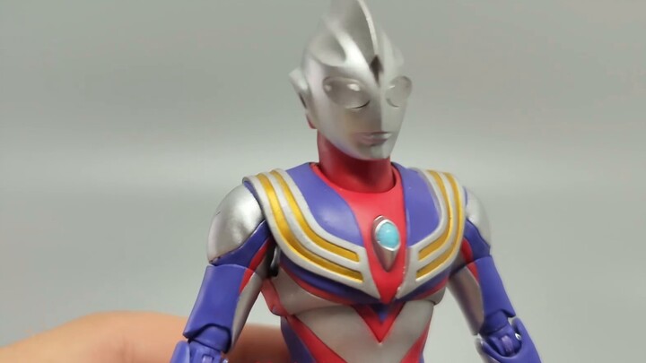 【Wanmo Tang】Patung Tulang Asli Ultraman Tiga Bandai SHF Dapat Mencetak Ulang Berbagi Unboxing