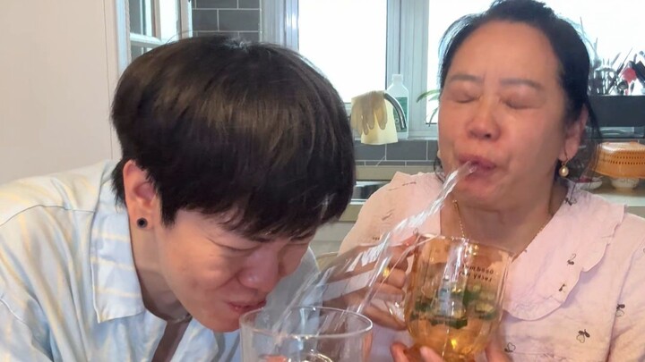 รีวิวกระเจี๊ยบแช่น้ำ