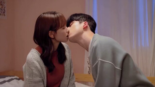 [Kissing Scene Collection] I have some bad ideas next~ I'm really good at teasing