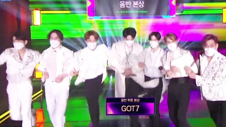 [K-POP]GOT7 - Not By The Moon + Breath|Golden Disco Awards