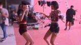 [Rosé x Lisa] Couple chơi dongdong từ đập tay đến đá chân