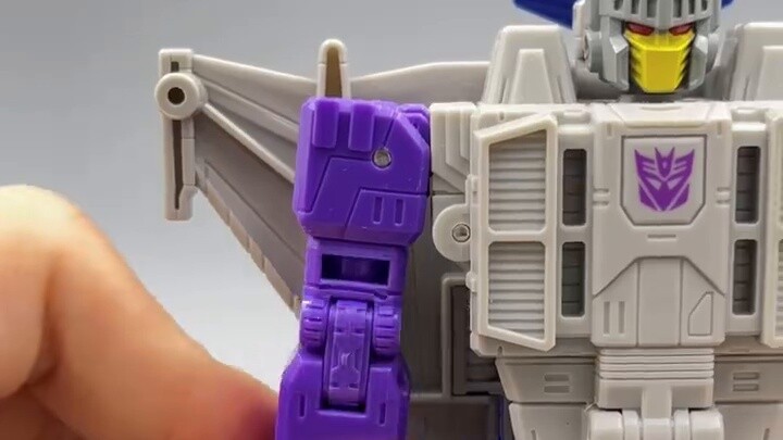 Satu sama dengan membeli 3 - Hari ini saya berbagi Transformers Legacy Evolution Series D-level Need