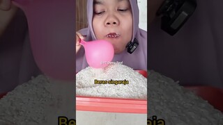 DYMA |ASMR RAW RICE EATING |Makan Beras | asmrrawriceeating| #asmrsounds  #asmr #shorts #mukbang(2)