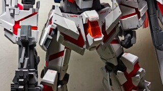Apa yang terbesar? MEGA Unicorn Gundam datang berkunjung