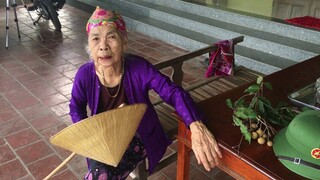 Già Làng Kể Chuyện Thời Xưa Đi Khai Hoang Làm Nhà Trên Bản | Cô Linh Vlogs