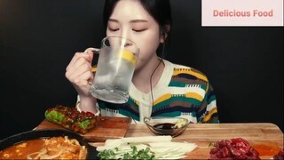 Món Hàn : Thưởng thức sushi bò sống, udon kim chi 3 #mukbang