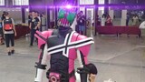 [Transformasi dengan efek khusus] Kamen Rider dekade menggunakan sabuk magenta untuk berubah menjadi