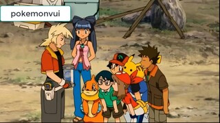 Satoshi BẢO VỆ Trứng của Pokemon hệ thủy Hiếm