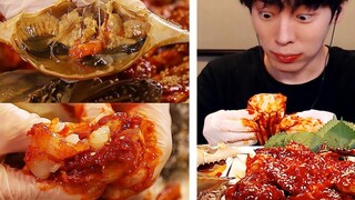 Sio Eating Show. Soy Sauce Crabs, Spicy Pickled Crabs And Rice