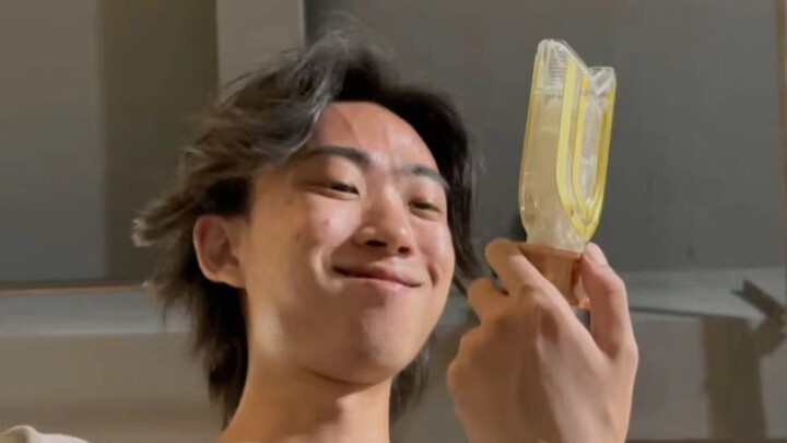 Teacher Gu Ya, I heard that you are going to transform into Tiga?