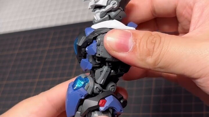 The beauty of the Lone Shadow bionic linkage design!