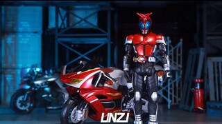 [Stop-motion animation] High-speed, high-energy fighting! Kamen Rider Kabuto vs. Kamen Rider Black K