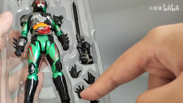 Combat power in exchange for high appearance! Bandai SHF Kamen Rider Zongzi Strike Xiaoyou has more 