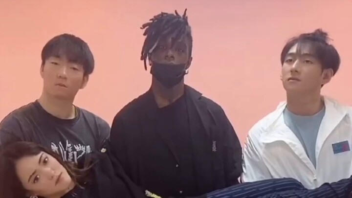 Nhóm Panda của Jackson Wang gây sốt! Li Chunlin, Han Yu, Bu Bu và Sasaki Tomoka!