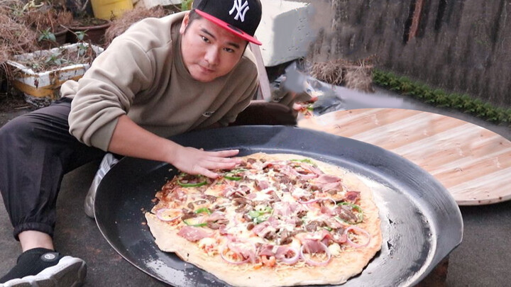 Special Challenge! Giant Pizza Recipe