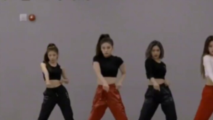 Kpop girl group hell level choreography