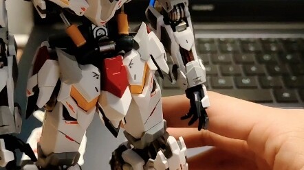 Taipan Barbatos 8818 ลีลามายากล หล่อมาก ชอบมากค่ะ