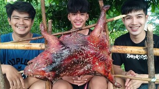 หมูหันหนังนุ่ม นํ้าจิ้มรสเด็ด.