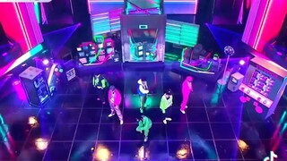 SWITCH PERFORMANCE (BOYS PLANET)