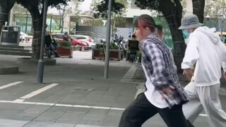 #on the street challenge có thể là cách mới để những người theo phong cách kpop bước đi