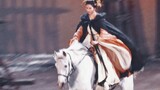 This was a horse riding scene in gorgeous costumes that she filmed on New Year's Eve when she had a 