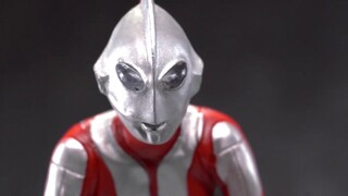 Happy Egg Opening: This time we can finally bring light to mankind! Ultraman Glowing Gachapon 14th E