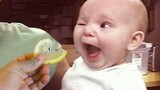 พยายามอย่าหัวเราะ 1001 ปฏิกิริยาตลกของทารกเมื่อกินมะนาวครั้งแรก วิดิโอตลก