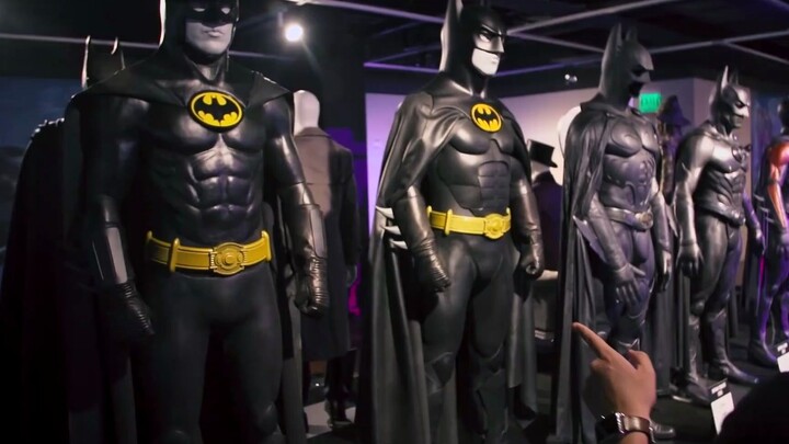 Batman Museum Costume and Prop Tour!