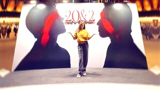 sm 大楼跳舞被赶出来了，东方神起 20 周年应援到位了.
