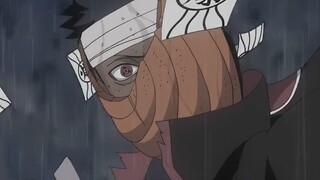 Obito: You're still trying to self-destruct! The grass on the grave of the previous one is taller th