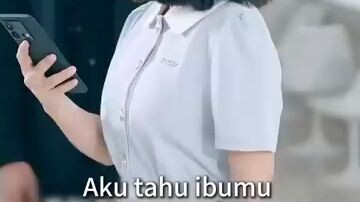 istri CEO imut