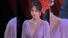 Yang Zi: My wife with a high ponytail is so cute. I was struck by her beauty early in the morning. M