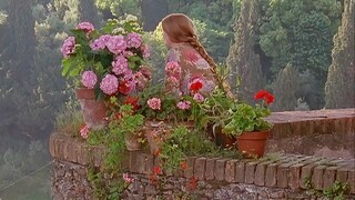 A super unpopular British movie, charming Italian castle style - "Charming April"