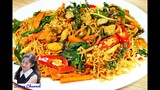 มาม่าผัดฉ่าหอยแมลงภู่ : Stir-fried spicy noodles with mussels l Sunny Thai Food