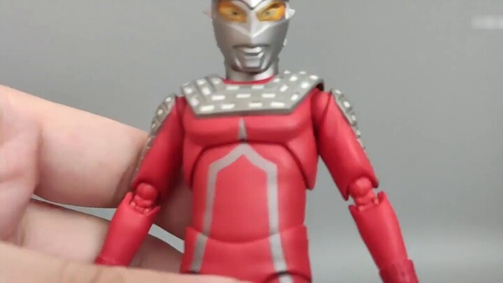 Bandai SHF reprinted Seven's elbow sprue is too brutal! Buy a first edition replacement and see how 