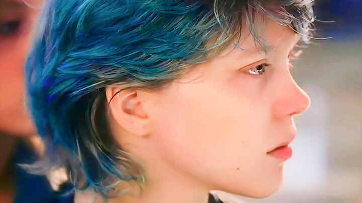 [La Vie d'Adèle] Mái tóc màu xanh gây thương nhớ