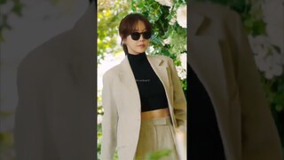 Her 🔥 Entry😍 ll Queen of Divorce #queenofdivorce #leejiah #kdrama #shorts #entrystyle #eyesonme