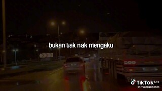 sebenarnya cinta tapi malu bilang